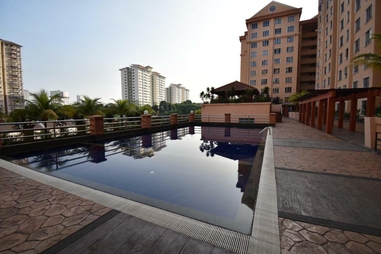 Appartamento di 75 m² con 3 camera Kuala Lumpur Esterno foto